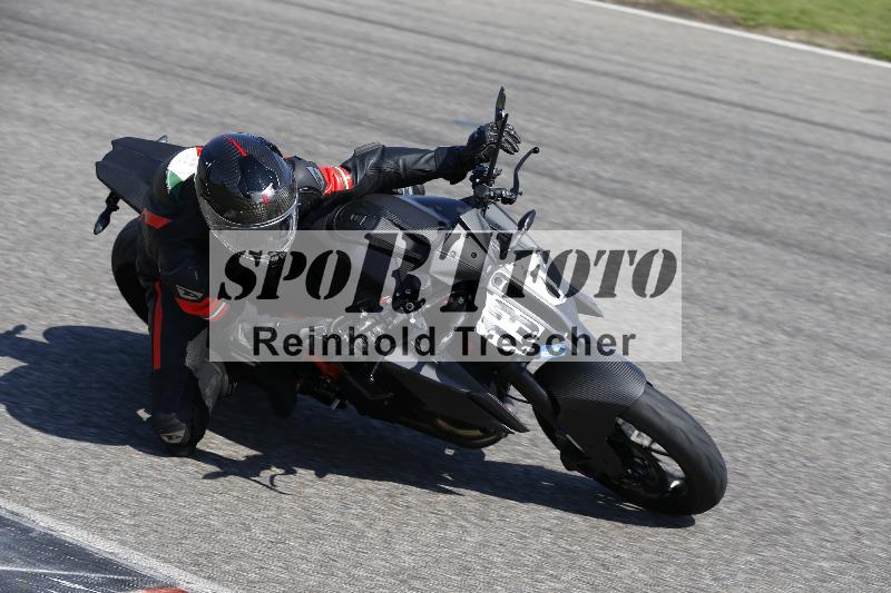 /Archiv-2025/11 29.04.2025 PROMAX ADR/Gruppe gruen/131